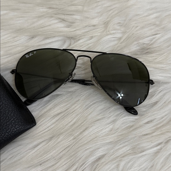 Ray-Ban Aviator Polarized Sunglasses Black Unisex - Picture 2 of 8